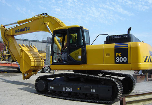 Komatsu PC300-8МO